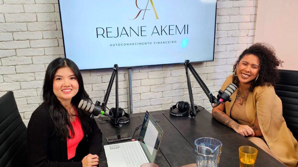 Rejane Akemi – Influencer que fala sobre finanças pessoais